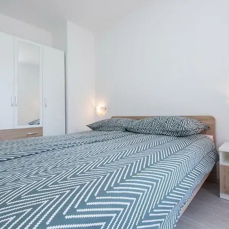 Damir For 8 Labin-rabac