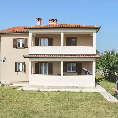 Damir For 8 Labin-rabac *